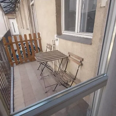 Apartament Apaczai Nearby Chain Bridge *